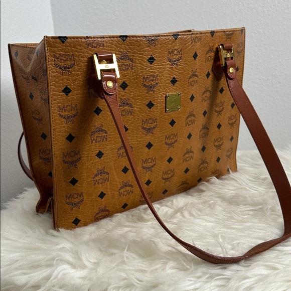 💯Authentic MCM Cognac Visetos Tote with Black Accents🍀 - Picture 10 of 14